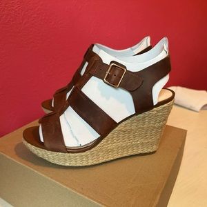CLARKS Maritsa LEATHER GLADIATOR WEDGE SANDALS SIZE 8 TAN